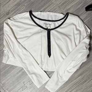 Pendleton Women's Basic White and Black Faux Button Down Shirt Size Large